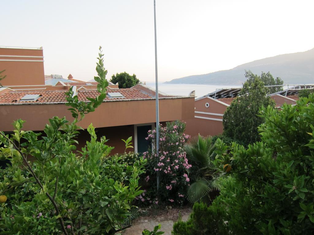 Apart Hotel 3T Kalkan Eksteriør billede